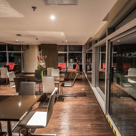 Four Points By Sheraton Bogota Bagian luar foto