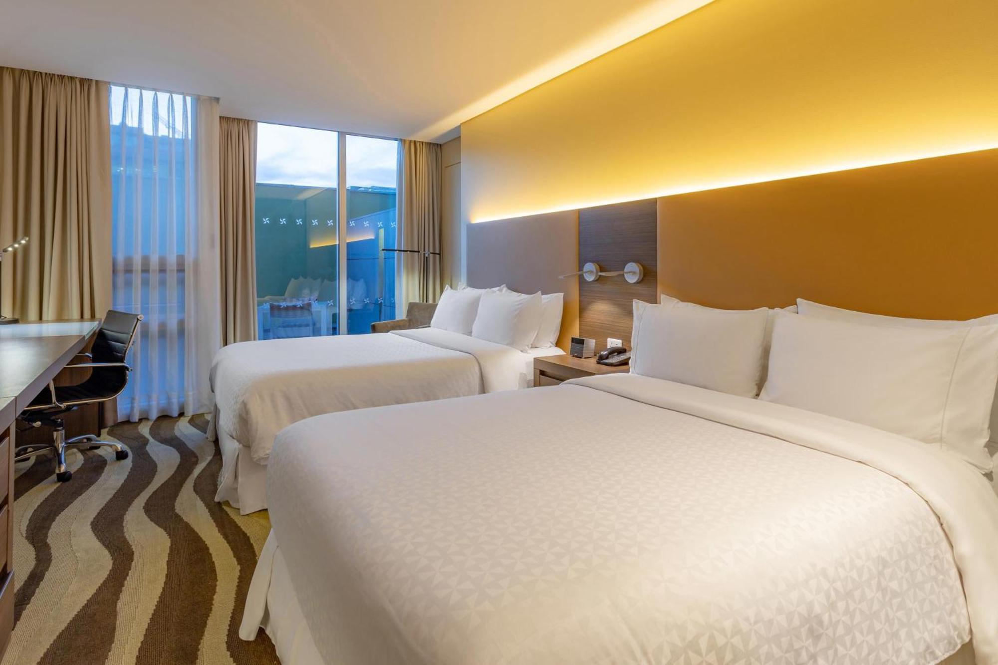 Four Points By Sheraton Bogota Bagian luar foto