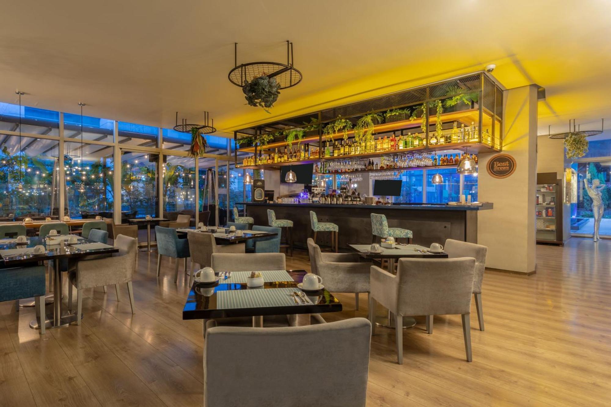 Four Points By Sheraton Bogota Bagian luar foto