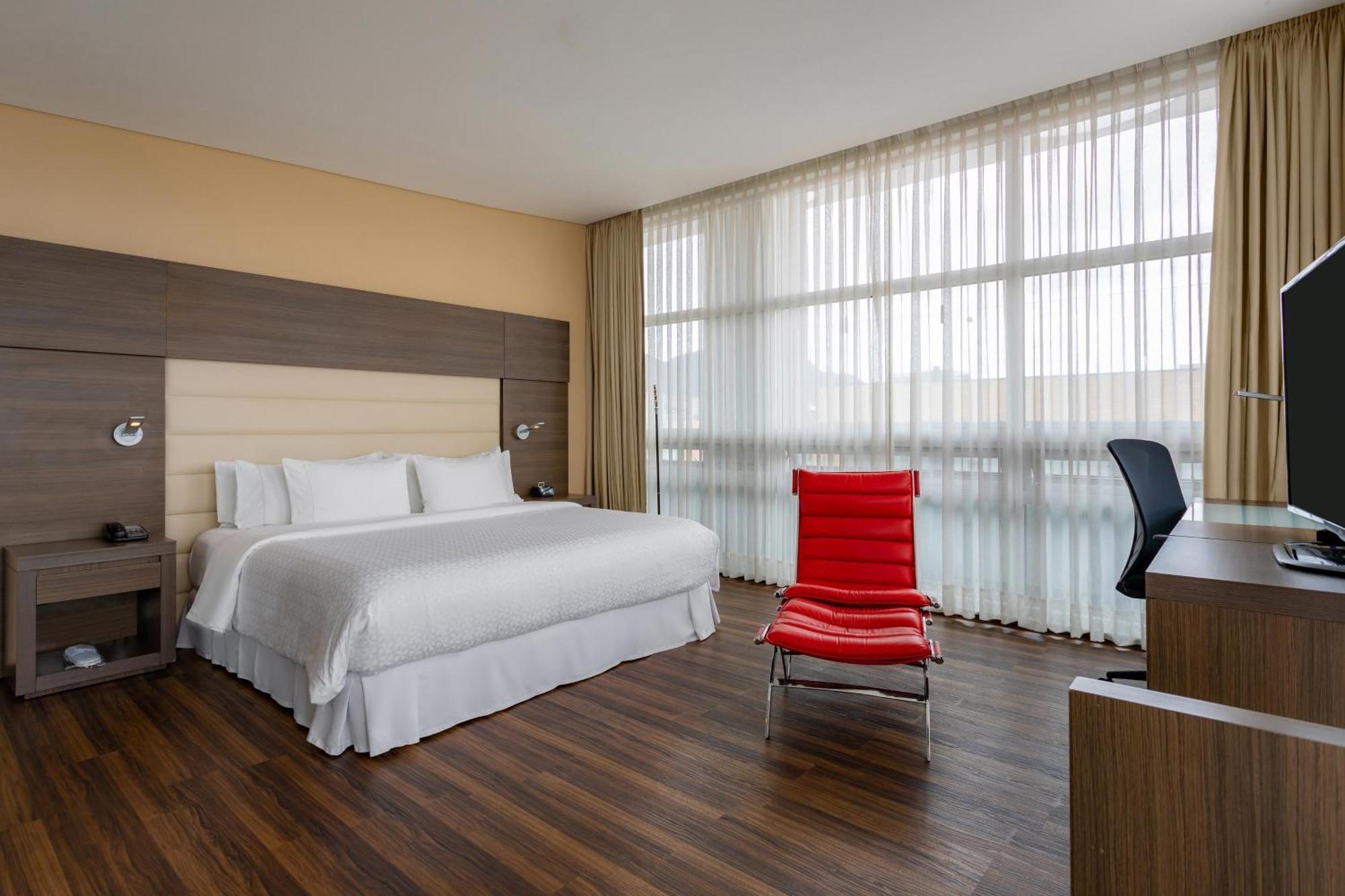 Four Points By Sheraton Bogota Bagian luar foto