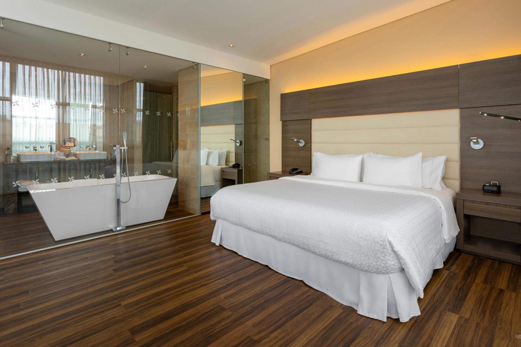 Four Points By Sheraton Bogota Bagian luar foto