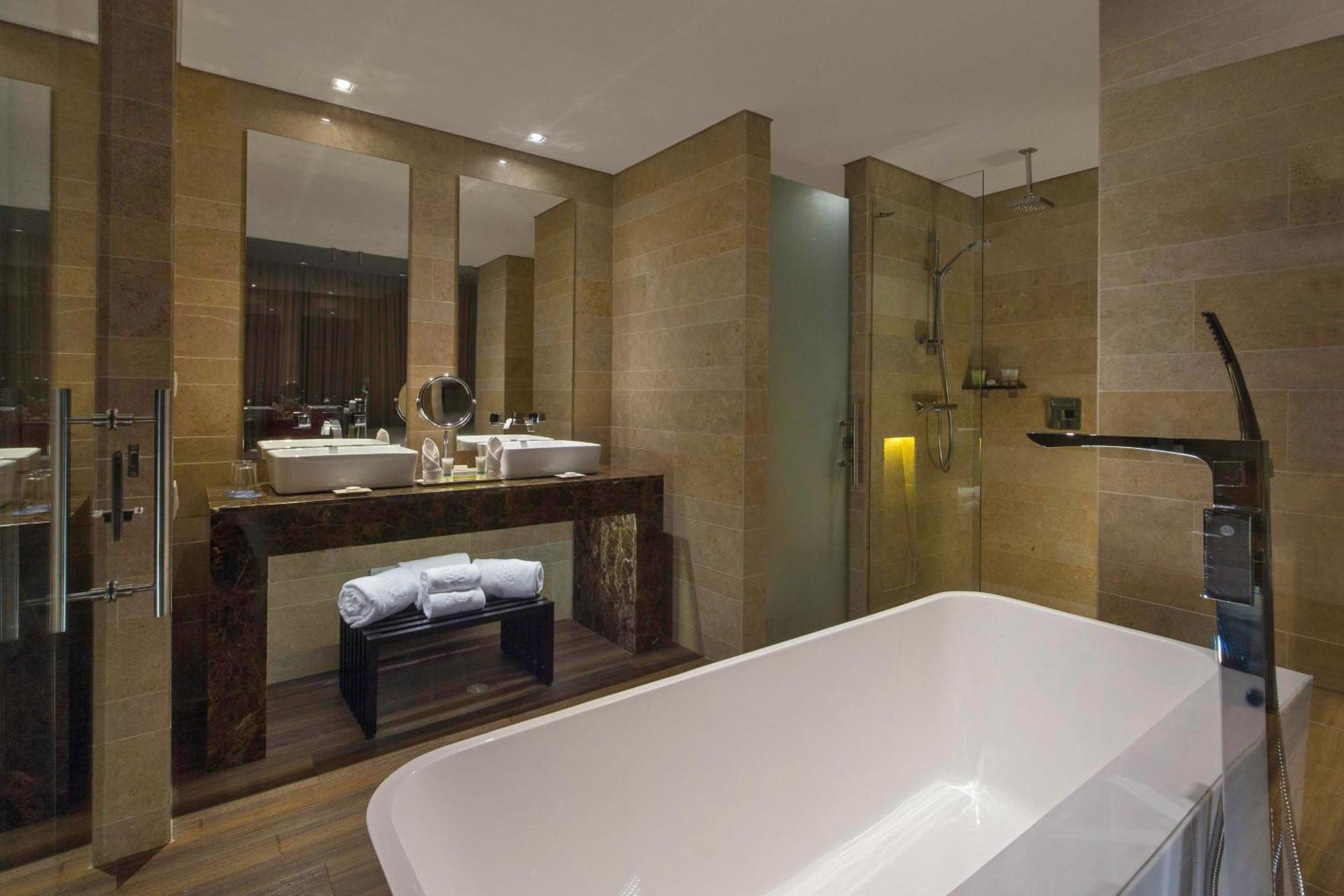 Four Points By Sheraton Bogota Bagian luar foto
