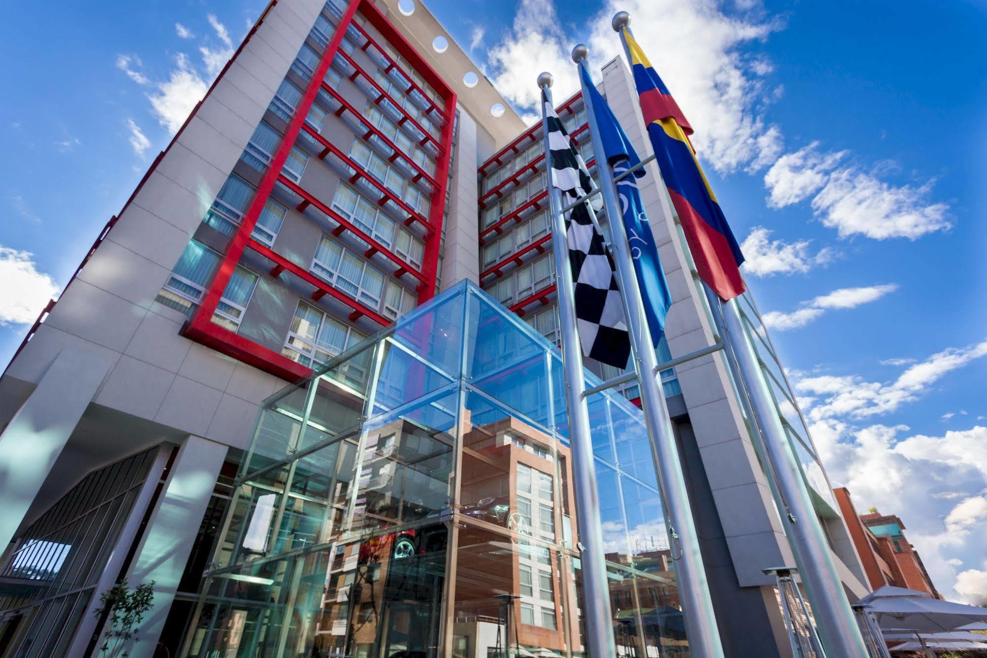 Four Points By Sheraton Bogota Bagian luar foto