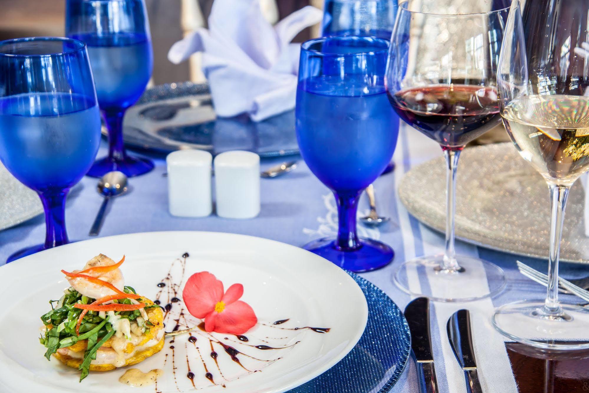 Four Points By Sheraton Bogota Bagian luar foto